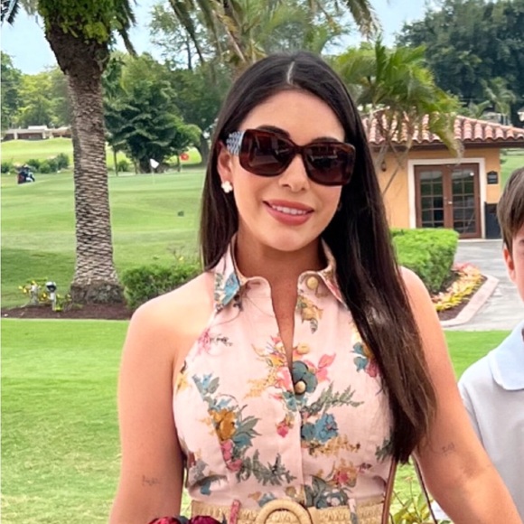 Chanel Brown Sunglasses - Picture 10 of 10